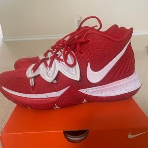 Kyrie 5 University Red